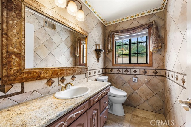 Detail Gallery Image 22 of 51 For 1440 Bella Vista Dr, La Habra Heights,  CA 90631 - 5 Beds | 4 Baths