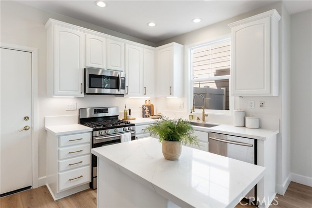 Detail Gallery Image 16 of 58 For 1 Tarleton, Ladera Ranch,  CA 92694 - 3 Beds | 2/1 Baths