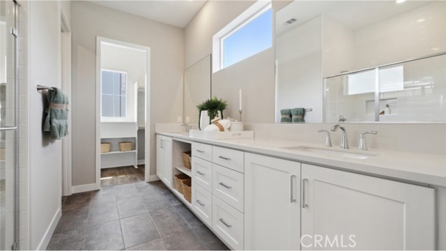 Detail Gallery Image 15 of 28 For 24531 via La Sombrilla, Valencia,  CA 91354 - 2 Beds | 2/1 Baths