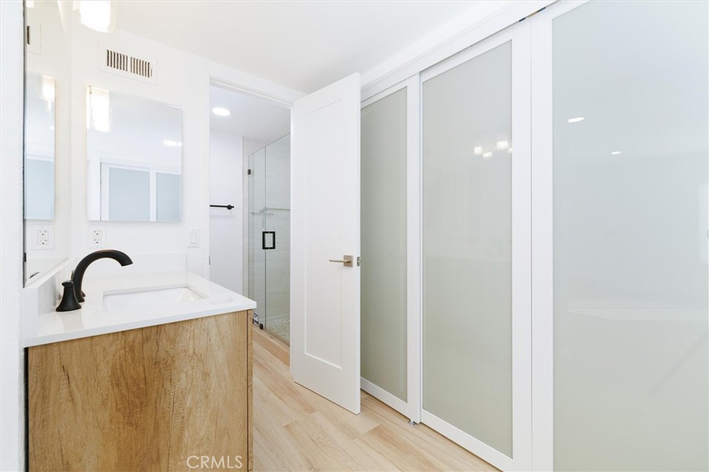 MLS #SR25263461 image #12