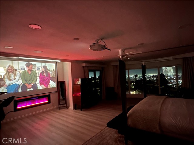 Detail Gallery Image 108 of 200 For 7930 Vulcan Dr, Los Angeles,  CA 90046 - 7 Beds | 8/1 Baths