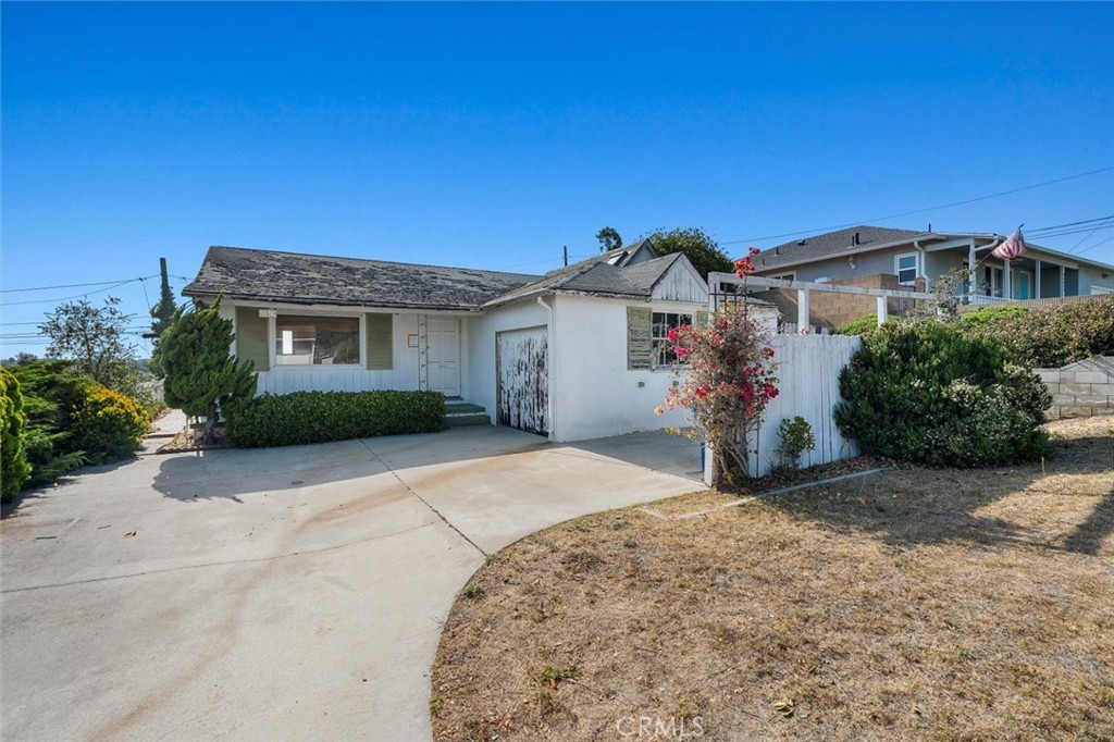 22623 Linda Drive