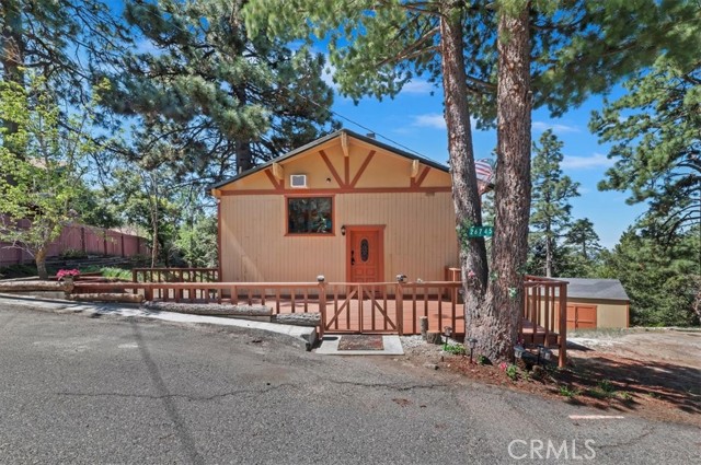 Details for 26745 Hopkins Road, Idyllwild, CA 92549