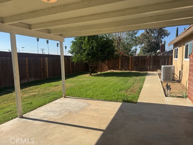 Detail Gallery Image 10 of 19 For 270 W Campus View Dr, Riverside,  CA 92507 - 4 Beds | 2 Baths