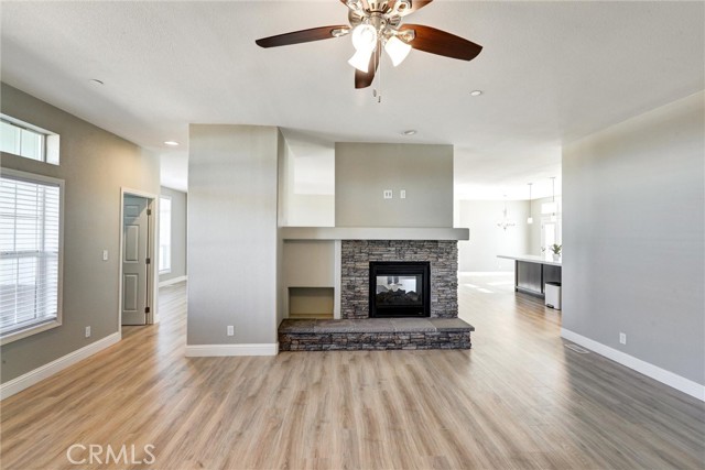 Detail Gallery Image 8 of 71 For 16983 Morrow Meadow Ln, Perris,  CA 92570 - 4 Beds | 2/1 Baths