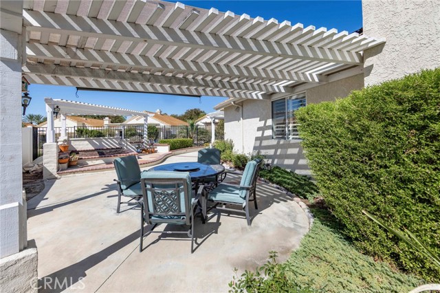 Detail Gallery Image 33 of 44 For 40267 Corte Delfin, Murrieta,  CA 92562 - 3 Beds | 2 Baths