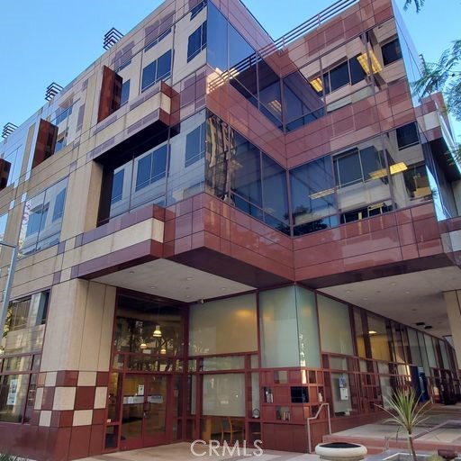 525 N Brand Boulevard, Glendale, CA 91203