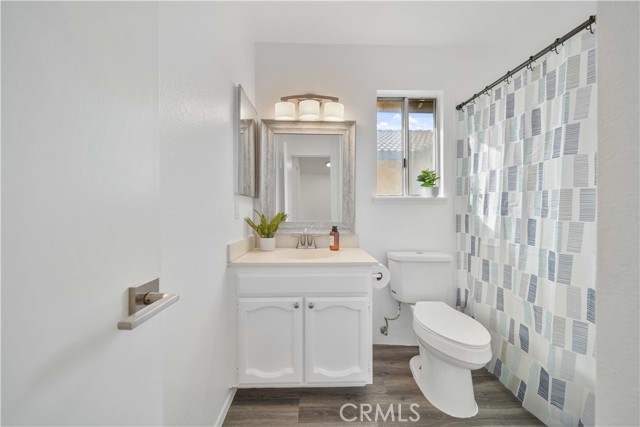 Detail Gallery Image 16 of 25 For 1504 Santiago Ct, Bakersfield,  CA 93307 - 4 Beds | 2/1 Baths