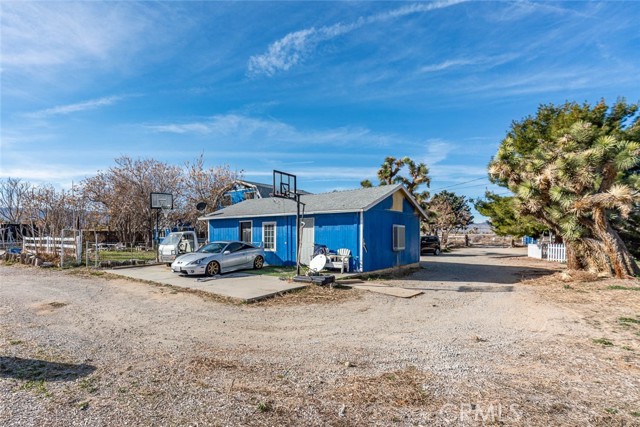 Detail Gallery Image 8 of 18 For 43254 52nd St, Lancaster,  CA 93536 - 2 Beds | 1 Baths