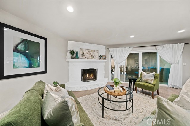 Detail Gallery Image 3 of 29 For 1443 & 1445 9th Ave, Hacienda Heights,  CA 91745 - 4 Beds | 2/1 Baths