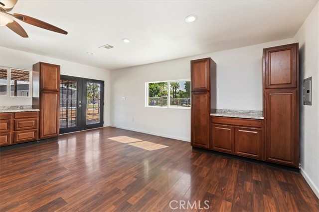 Detail Gallery Image 24 of 36 For 9567 51st St, Jurupa Valley,  CA 92509 - 6 Beds | 4 Baths