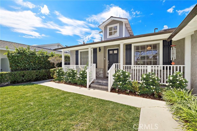 Detail Gallery Image 2 of 34 For 865 Kallin Ave, Long Beach,  CA 90815 - 3 Beds | 2 Baths