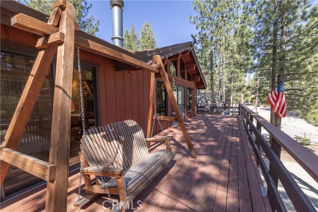 Detail Gallery Image 38 of 46 For 913 Mountain Ln, Big Bear City,  CA 92314 - 3 Beds | 2 Baths