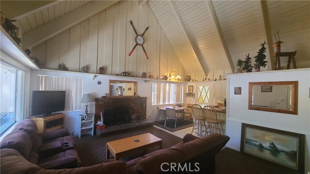 Detail Gallery Image 9 of 37 For 537 W Aeroplane Bld, Big Bear City,  CA 92314 - – Beds | – Baths