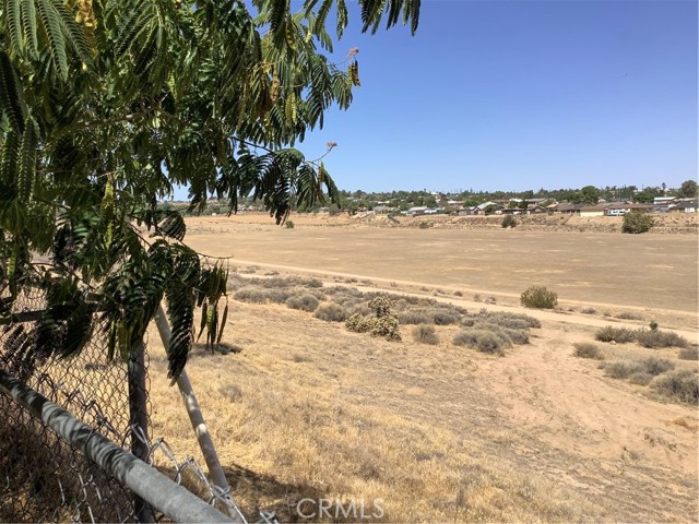 Detail Gallery Image 62 of 68 For 19242 Monterey St, Hesperia,  CA 92345 - 3 Beds | 2 Baths