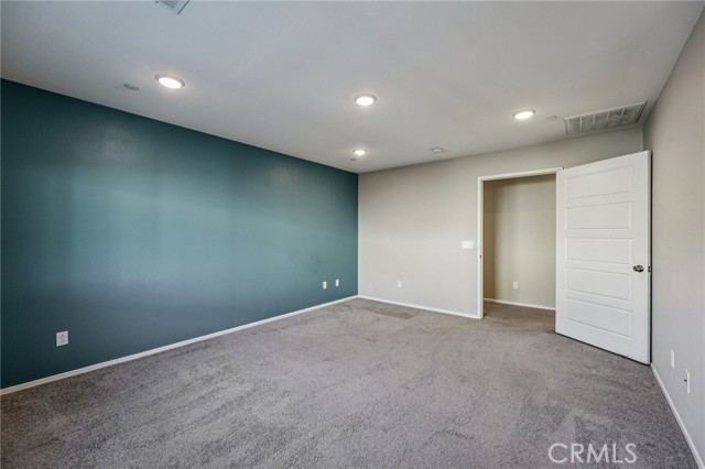 Detail Gallery Image 13 of 38 For 32976 Middlegate, Lake Elsinore,  CA 92530 - 3 Beds | 2/1 Baths