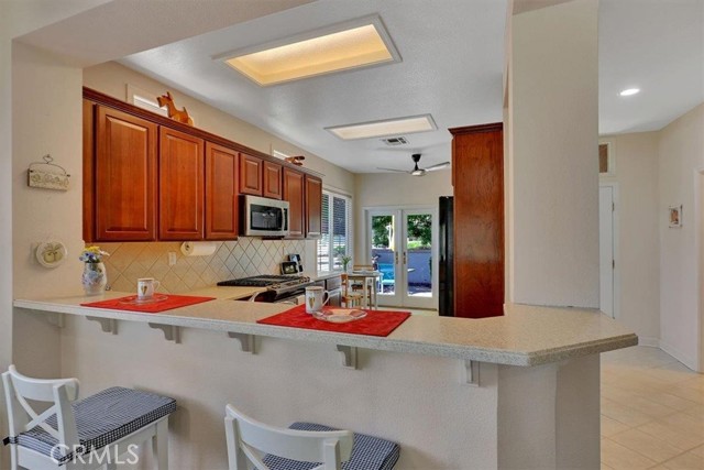 601 Yerington Place, Lincoln CA: https://media.crmls.org/medias/9f62c0de-3e10-4486-a8c8-5a387c319b64.jpg