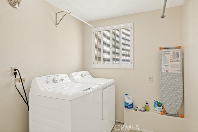 Detail Gallery Image 25 of 57 For 39005 Bayview Ln, Big Bear Lake,  CA 92315 - 4 Beds | 2/1 Baths