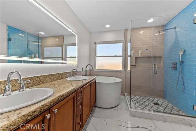 Detail Gallery Image 15 of 34 For 2515 Sweet Rain, Corona,  CA 92881 - 5 Beds | 3 Baths