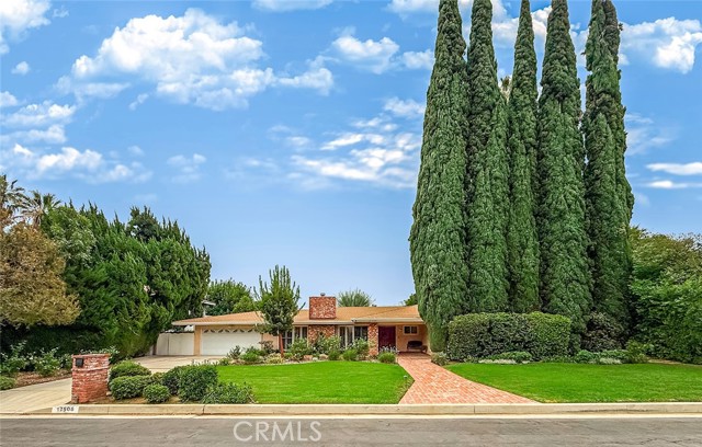 17508 Marilla Street photo 2