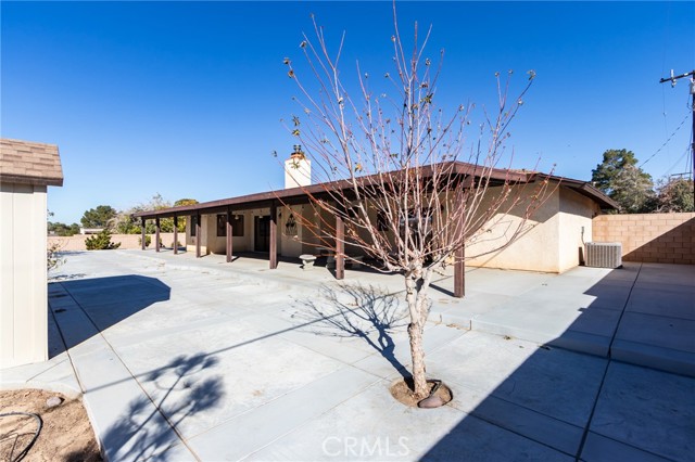 Detail Gallery Image 32 of 43 For 14076 Wawona Rd, Apple Valley,  CA 92307 - 3 Beds | 2 Baths