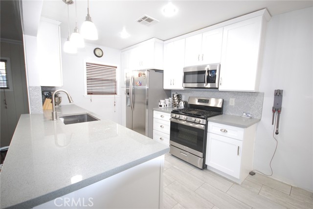3708 Michelson Street, Lakewood CA: https://media.crmls.org/medias/9f64eea1-eef0-42ff-9fc1-8bc367db4ca9.jpg