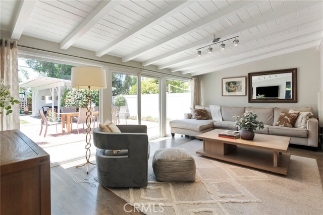 3 Bed Home for Sale in Sherman Oaks, California