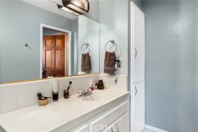 Detail Gallery Image 27 of 36 For 6463 Carlo Dr, Riverside,  CA 92506 - 4 Beds | 2 Baths