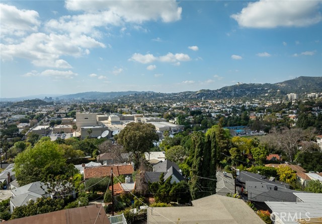 Detail Gallery Image 1 of 72 For 1827 Hollyvista Ave, Los Angeles,  CA 90027 - 3 Beds | 3/1 Baths