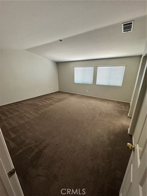 Detail Gallery Image 18 of 26 For 38422 Clearbrook Dr, Murrieta,  CA 92563 - 4 Beds | 3/1 Baths