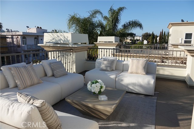 11974 Mayfield Avenue, Los Angeles CA: https://media.crmls.org/medias/9f666d86-2463-4826-bfef-a1671dc25732.jpg