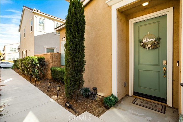 Detail Gallery Image 5 of 40 For 4846 S Monarch Pl, Ontario,  CA 91762 - 4 Beds | 3 Baths