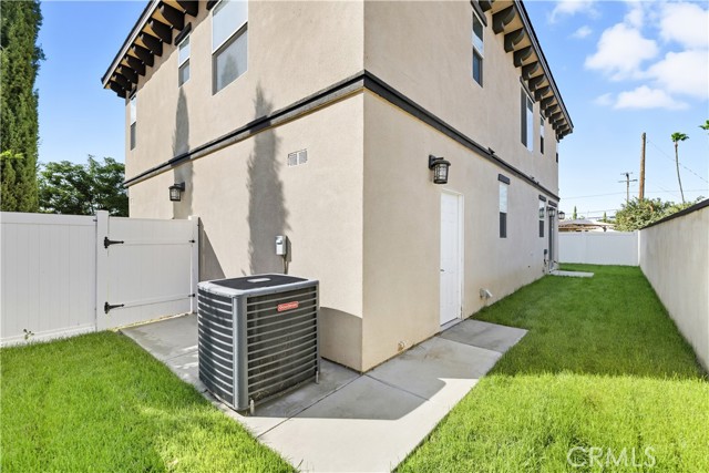 Detail Gallery Image 31 of 34 For 1450 W 11th St, Pomona,  CA 91766 - 4 Beds | 2/1 Baths