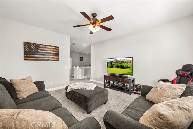 Detail Gallery Image 13 of 29 For 19791 Paso Robles Dr, Riverside,  CA 92508 - 4 Beds | 3 Baths