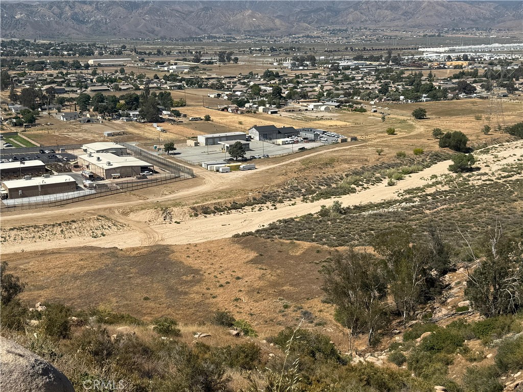 MLS #OC25130916 image #24