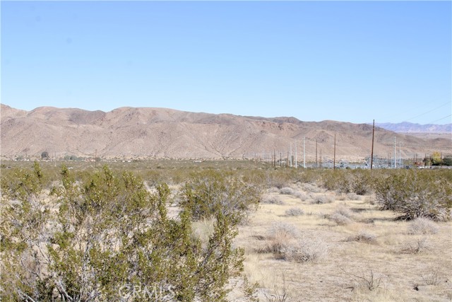 Detail Gallery Image 5 of 13 For 61308105 Dorth Pl, Twentynine Palms,  CA 92277 - – Beds | – Baths