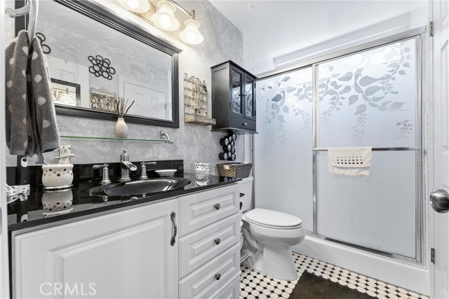 24102 Castilla Lane, Mission Viejo CA: https://media.crmls.org/medias/9f6941c3-dad2-4c3a-9845-917f792e9b10.jpg