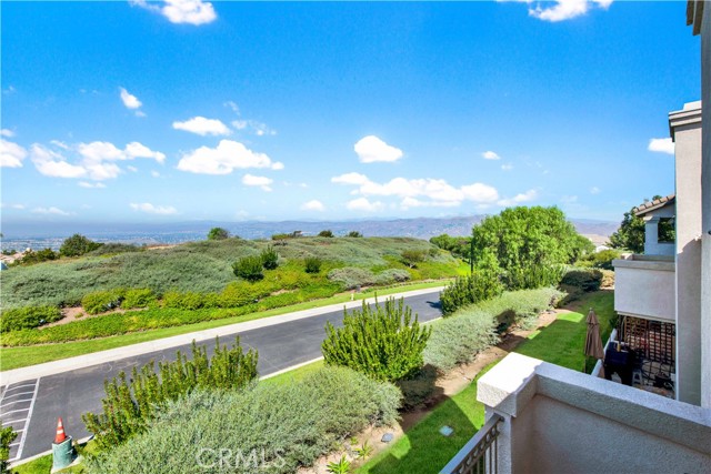 Detail Gallery Image 3 of 26 For 7803 E Quinn, Anaheim Hills,  CA 92808 - 2 Beds | 2 Baths