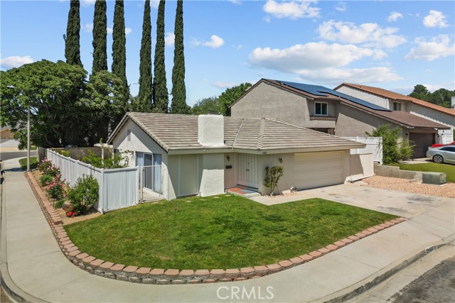 21469 Carol Sue Ln, Saugus, CA 91350