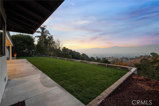 2115 E Santiago Street, Covina CA: https://media.crmls.org/medias/9f6a3389-c49e-41d5-a836-cd1a93f8e496.jpg