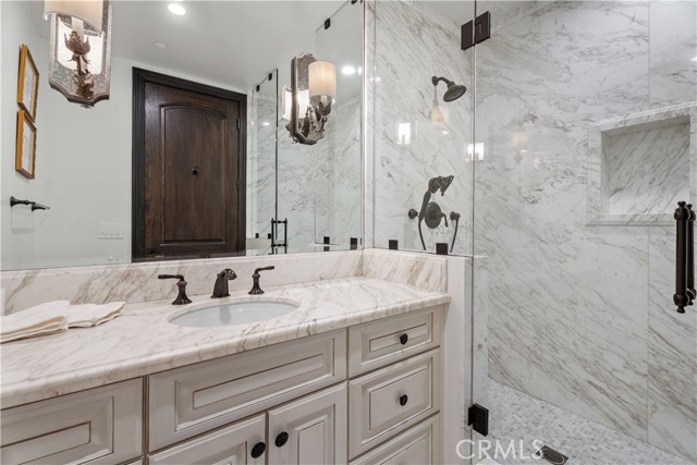 Detail Gallery Image 22 of 41 For 1210 Chantilly, Los Angeles,  CA 90077 - 6 Beds | 8 Baths