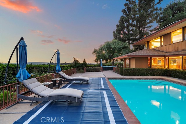 540 Reposado Drive photo 2