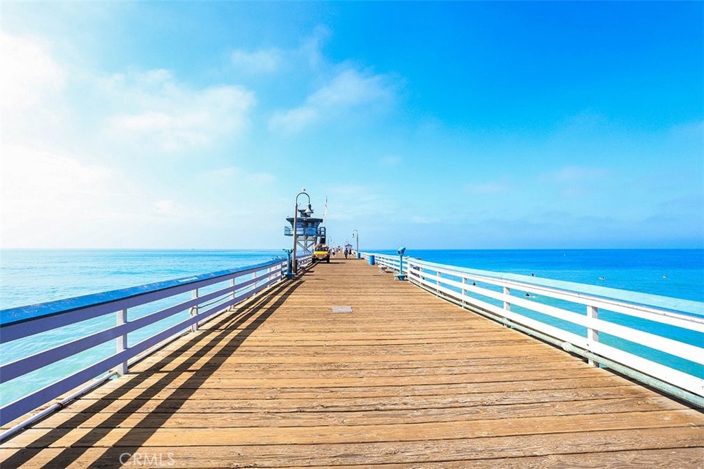 https://media.crmls.org/medias/9f6bf6ab-c712-4721-a466-0552ef8a9630.jpg?preset=X-Large