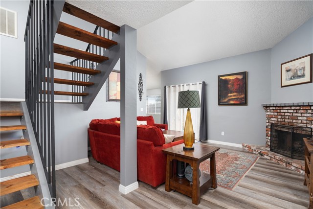 Detail Gallery Image 8 of 16 For 1000 Olive Dr #40,  Bakersfield,  CA 93308 - 2 Beds | 2 Baths