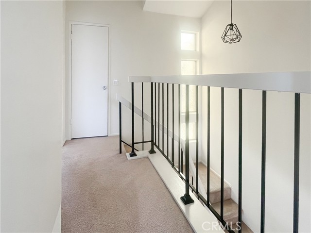 17081 Green Lane, Huntington Beach CA: https://media.crmls.org/medias/9f701623-0226-4428-8670-0152688754c6.jpg