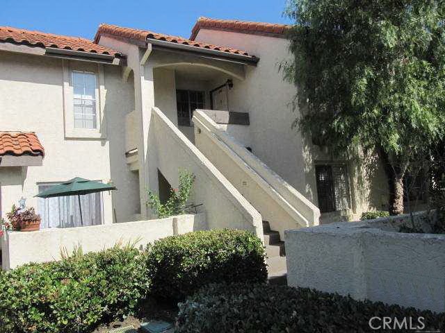 26151 Sanz, Mission Viejo CA: https://media.crmls.org/medias/9f703d2d-bdfb-470b-a1f7-d21bb9b16b70.jpg