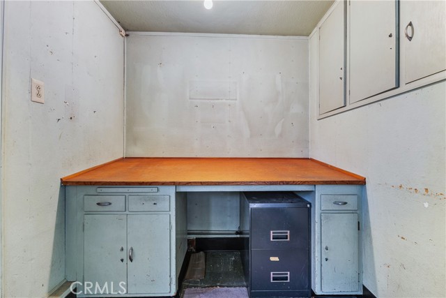 Detail Gallery Image 42 of 60 For 249 S Lincoln St, Burbank,  CA 91506 - 3 Beds | 2 Baths