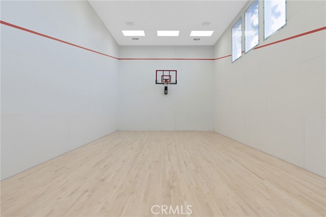 Detail Gallery Image 25 of 28 For 1436 Summitridge Dr, Beverly Hills,  CA 90210 - 4 Beds | 5/1 Baths