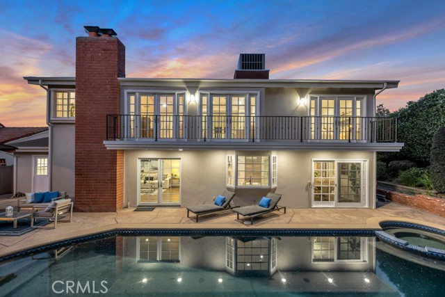 Detail Gallery Image 23 of 25 For 21438 Mulholland, Woodland Hills,  CA 91364 - 5 Beds | 3 Baths