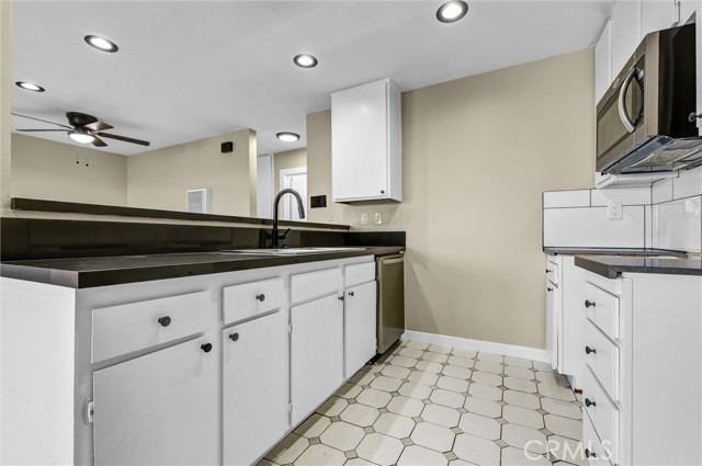 Detail Gallery Image 12 of 24 For 20526 S Western, Torrance,  CA 90501 - 2 Beds | 1 Baths